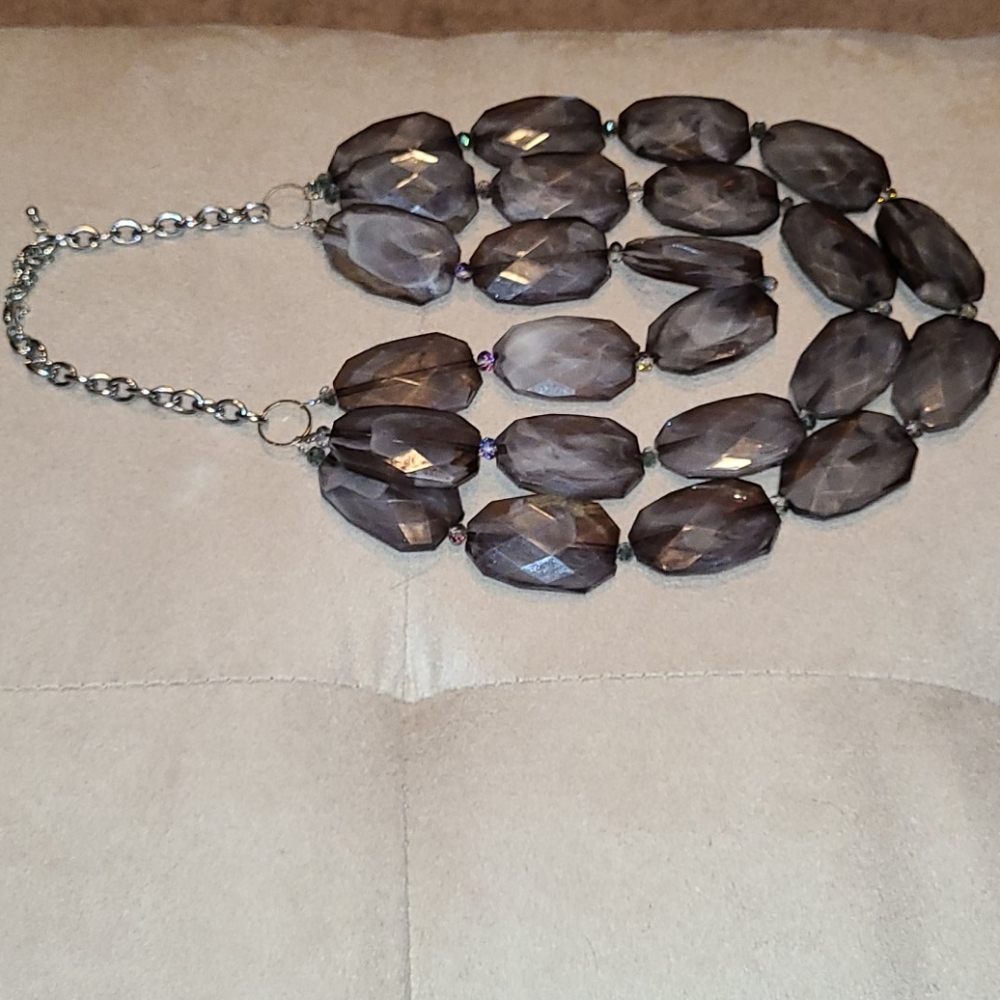 Three strand necklack